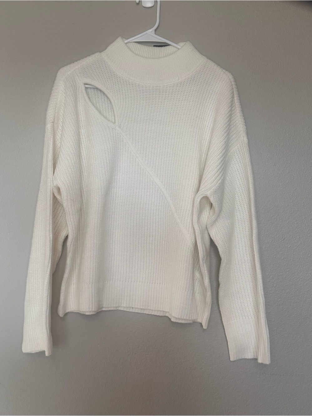 INC White Ribbed Sweater with Diagonal Cut Out on Top Right NWT XL